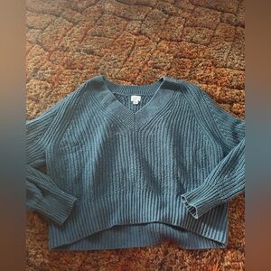 Women’s Green V-Neck Sweater